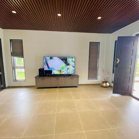 V R Farms Exotic Villa Venkatapur Экстерьер фото