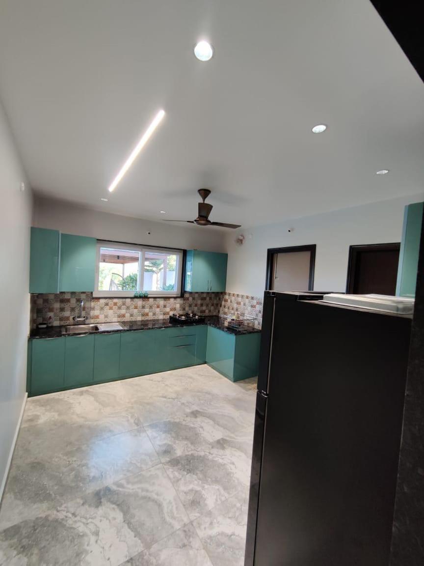 V R Farms Exotic Villa Venkatapur Экстерьер фото