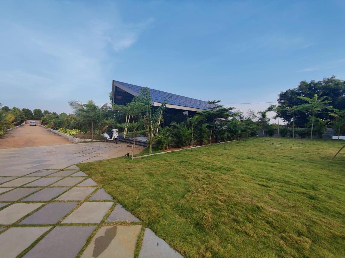 V R Farms Exotic Villa Venkatapur Экстерьер фото