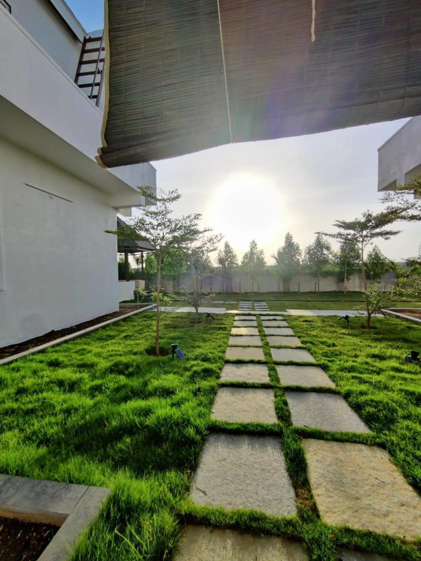 V R Farms Exotic Villa Venkatapur Экстерьер фото