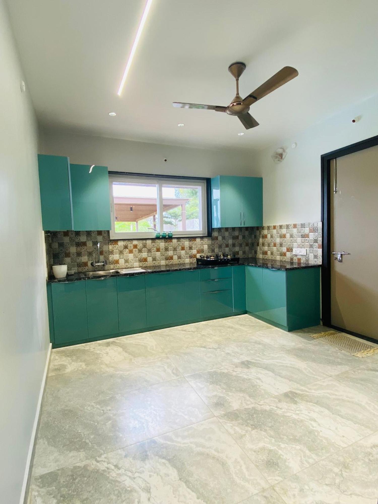 V R Farms Exotic Villa Venkatapur Экстерьер фото